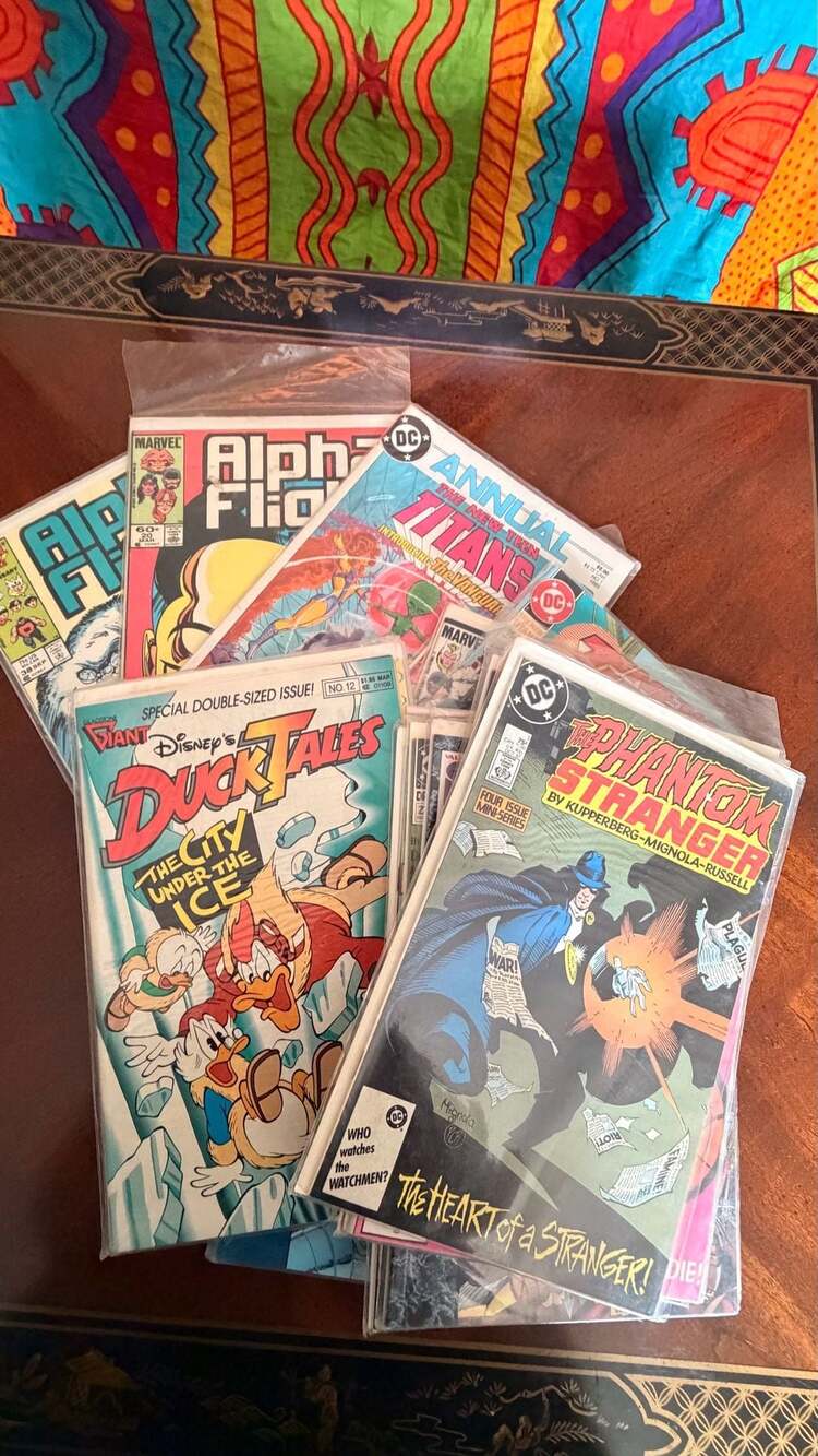 Vintage Comic Book Lot  (18)Alpha Flight New Teen Titans DuckTales Sweet Tooth
